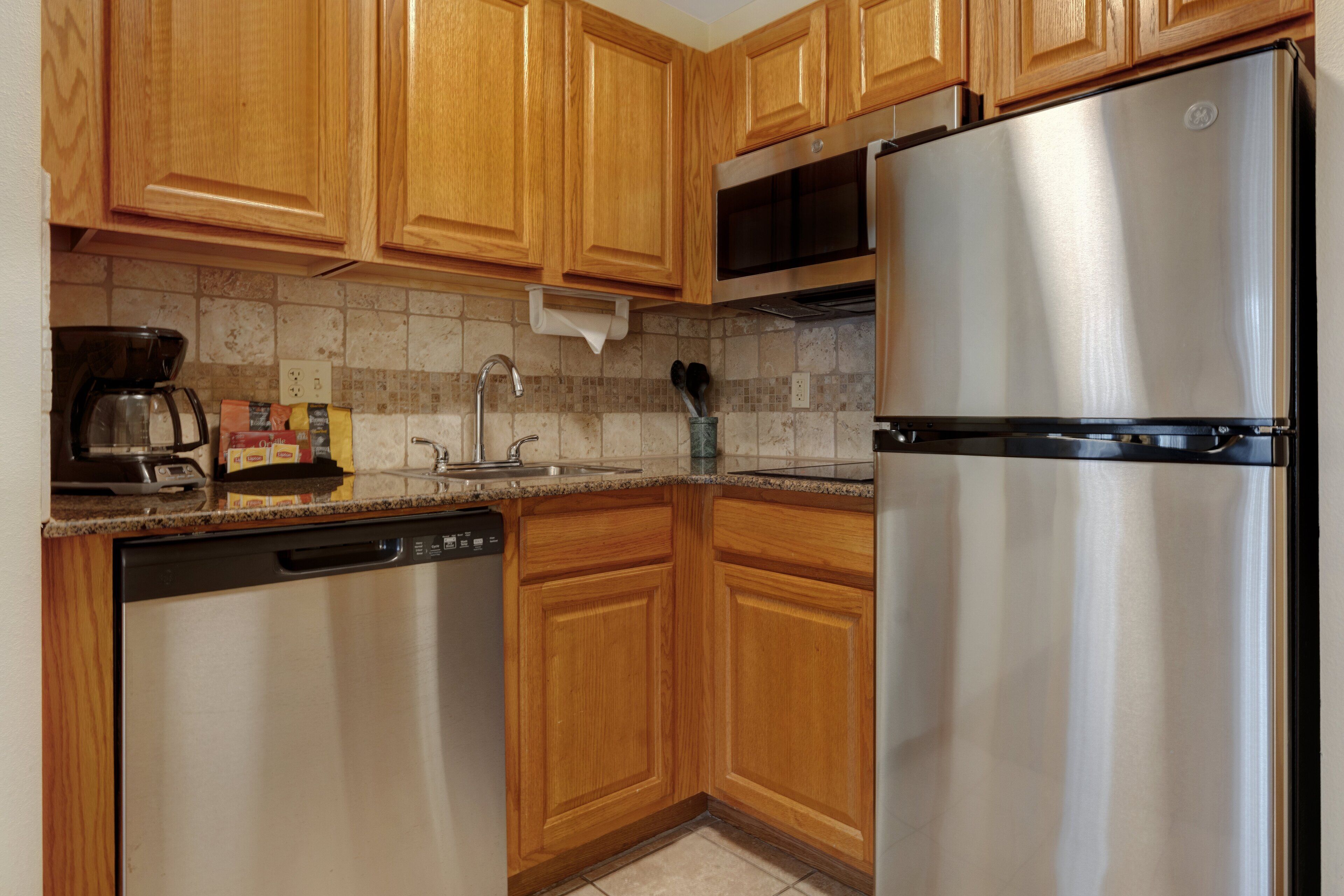 hypo-allergenic bedding, down duvets, in-room safe, desk