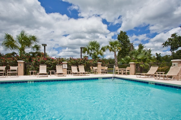 Outdoor pool, open 8:00 AM to 10:00 PM, pool umbrellas, pool loungers