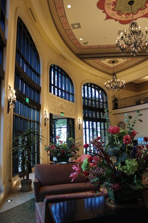 Sala de estar en el lobby