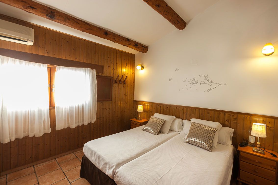 in-room safe, desk, free cots/infant beds, rollaway beds