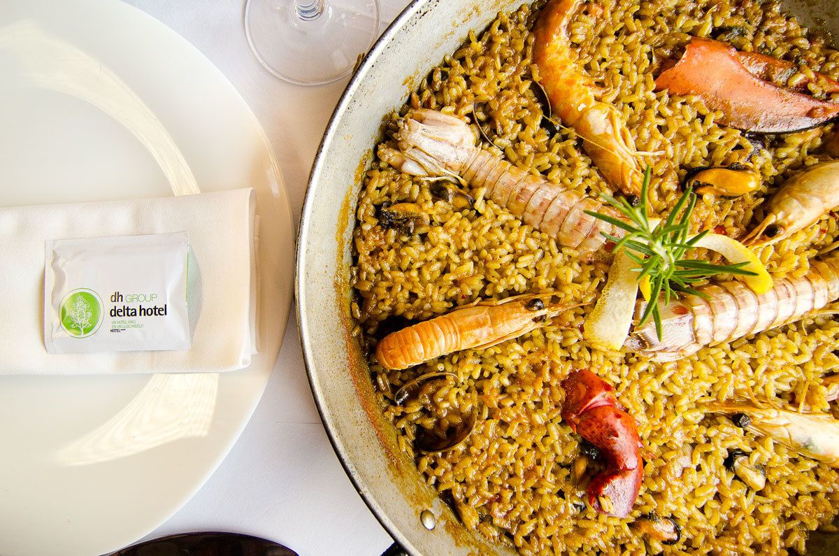 breakfast, lunch, dinner served; regional cuisine