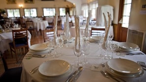 Breakfast, lunch and dinner served - Delta Hotel (Deltebre)