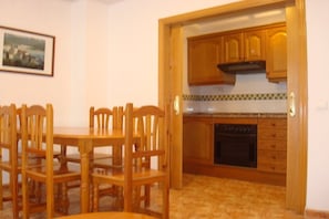 Breakfast and lunch served - Villamarina Club (Salou)