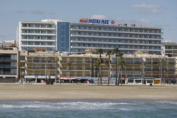 Front of property - Natura Park (El Vendrell)