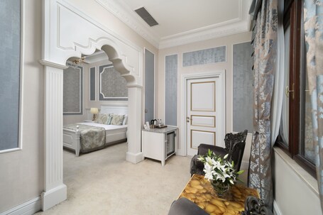 Legacy Ottoman Hotel - Image 12