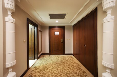 Legacy Ottoman Hotel - Image 67