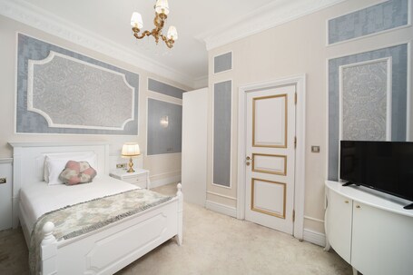 Legacy Ottoman Hotel - Image 100