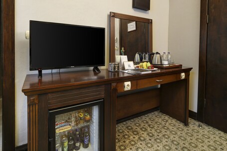 Legacy Ottoman Hotel - Image 116