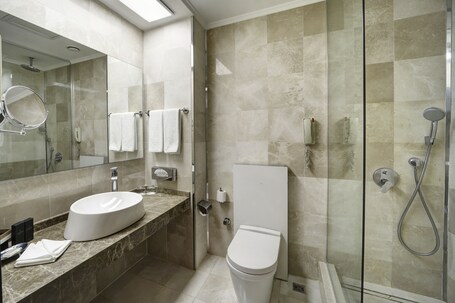 Legacy Ottoman Hotel - Image 101
