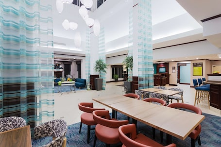 Lobby. Hilton Garden Inn Annapolis