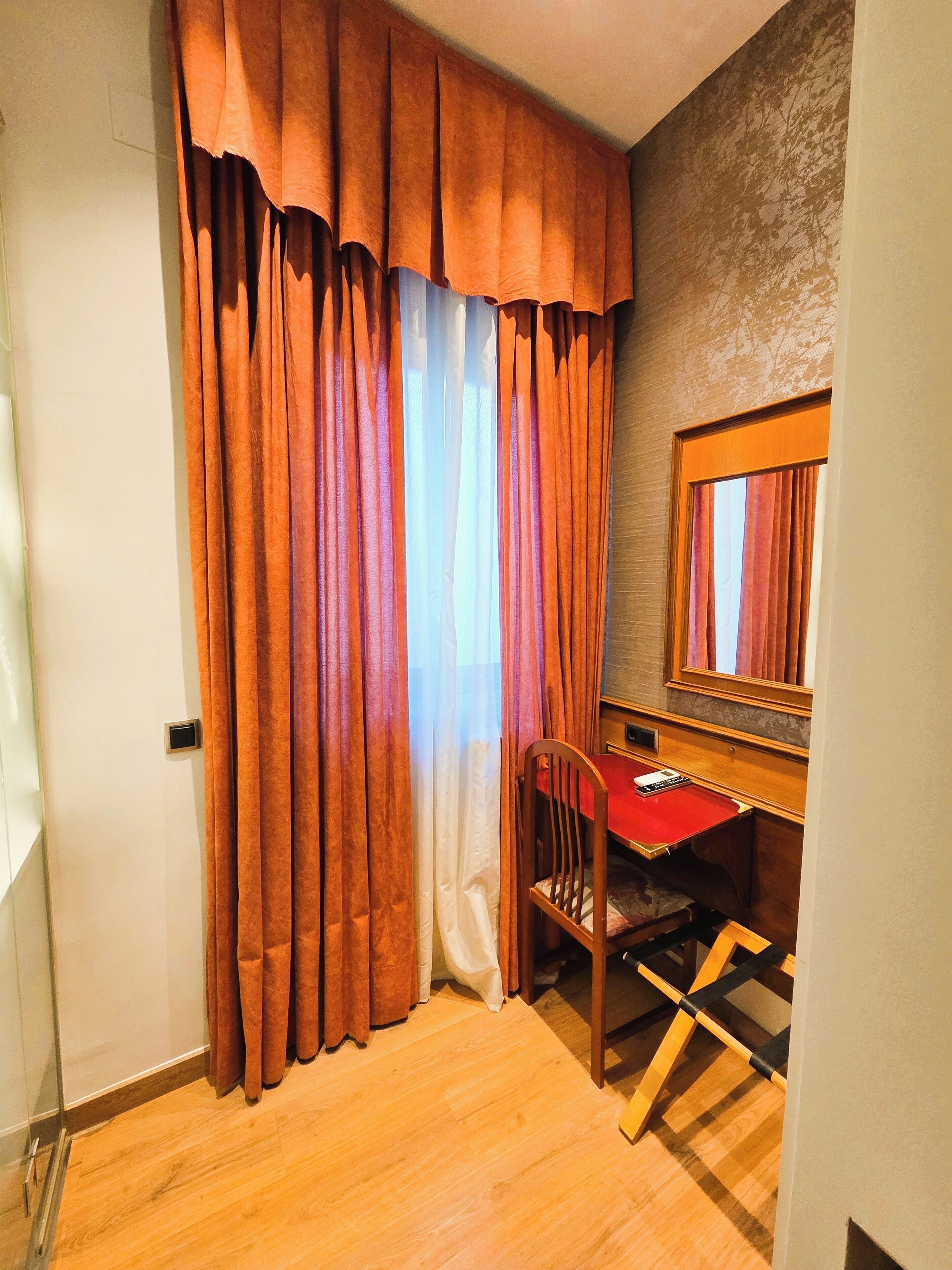 Foto - Hostal Hispano - Argentino Gran Vía