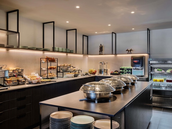 Petit déjeuner buffet (29 NZD par personne)