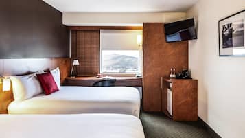 In-room safe, desk, laptop workspace, blackout curtains