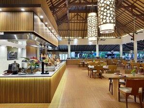 Breakfast, lunch, dinner and brunch served  - Novotel Bali Nusa Dua (Nusa Dua)