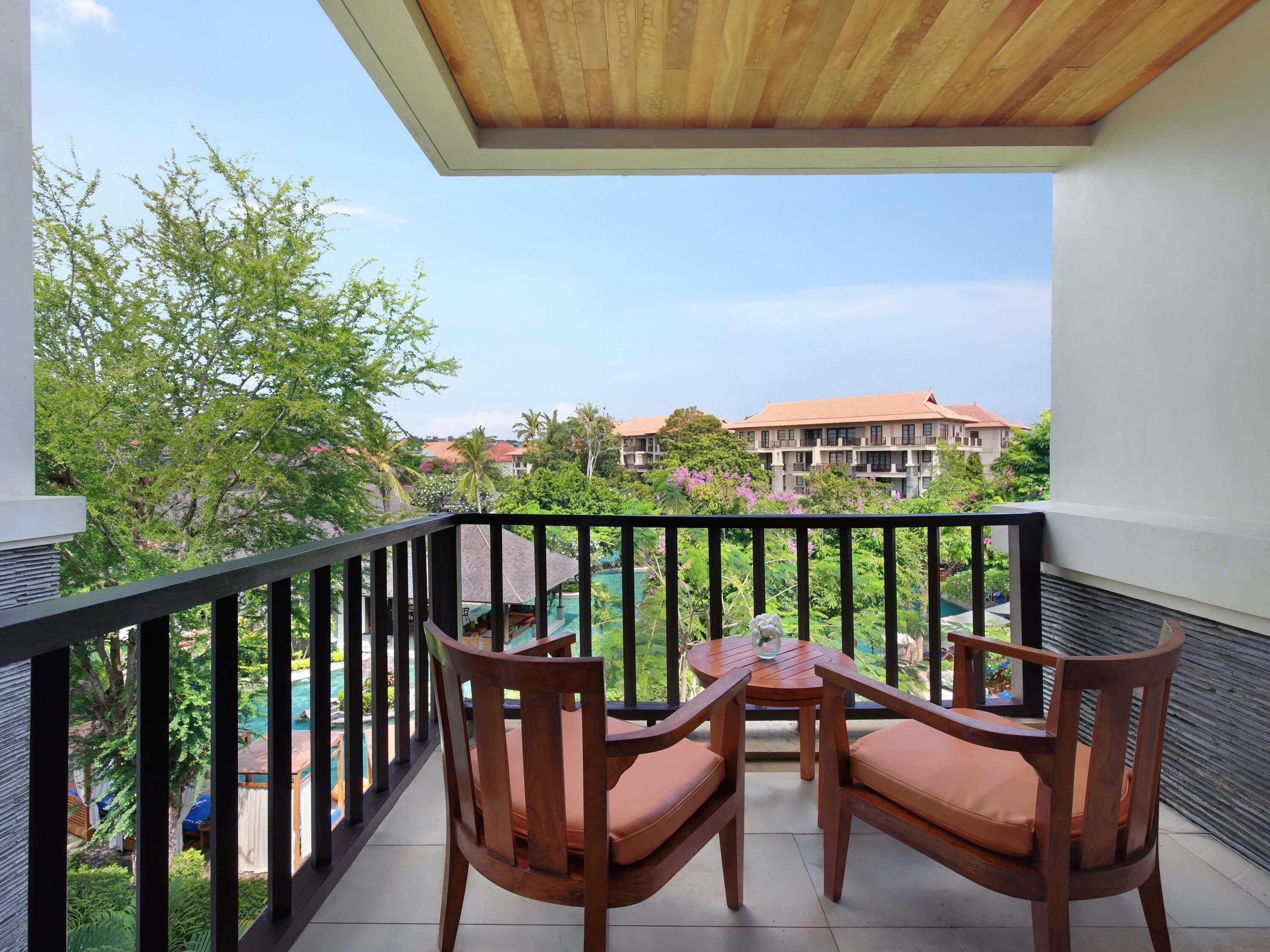 Minibar, safe på rommet, skrivebord og skrivebord for bærbar PC