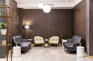 Sala de estar en el lobby