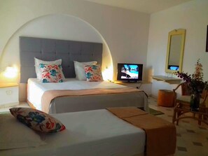 Triple Room | Free WiFi - Djerba Orient (Mezraia)