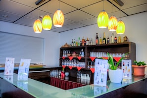 Bar (on property) - Hotel Himalaya Frankfurt City Messe (Frankfurt)
