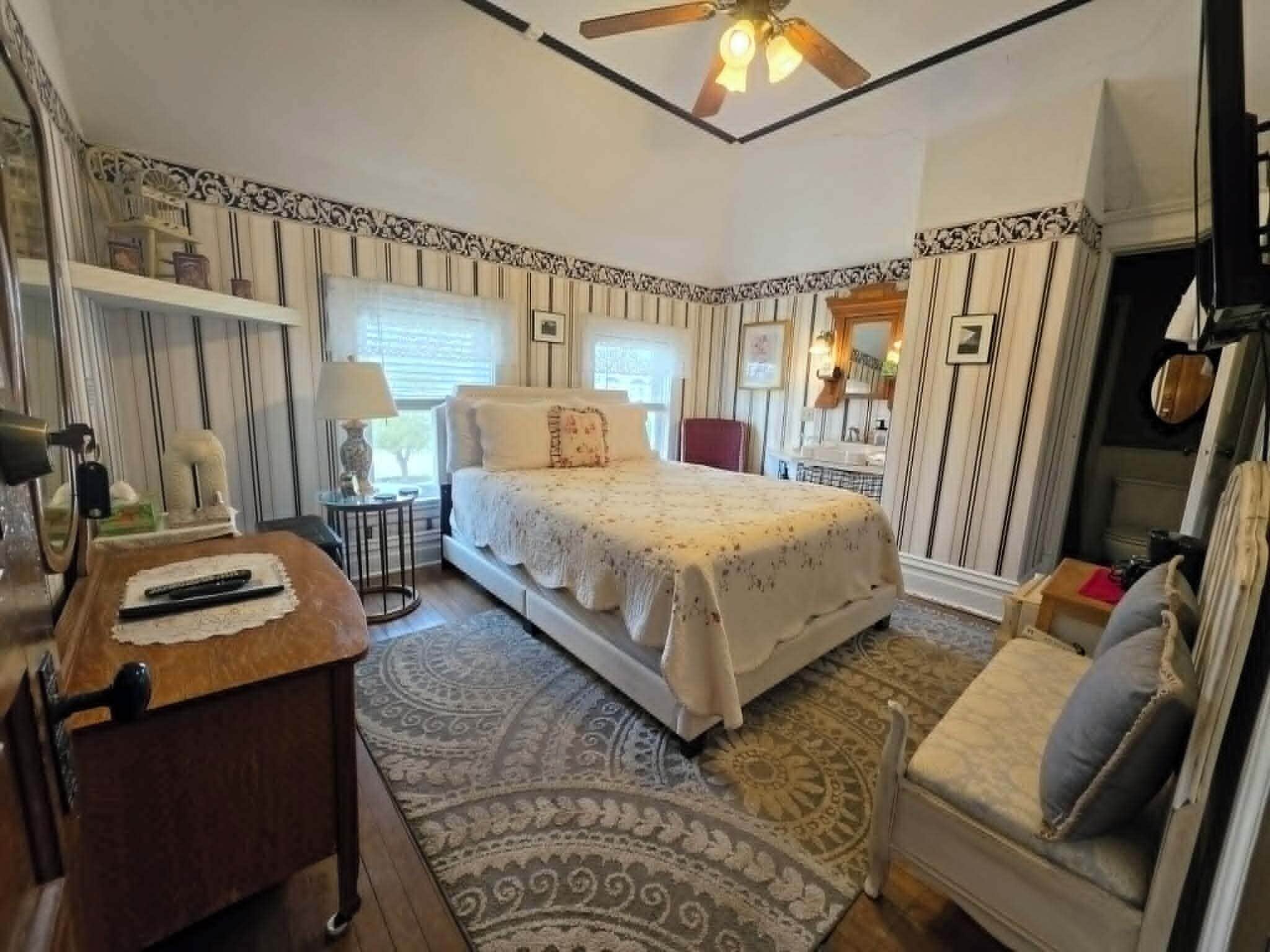 Chambre Standard, 1 grand lit