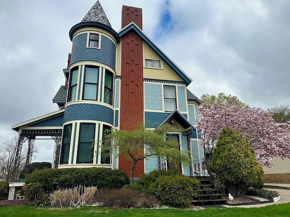 Exterior - The Fresh Coast Inn at Ludington (Ludington)