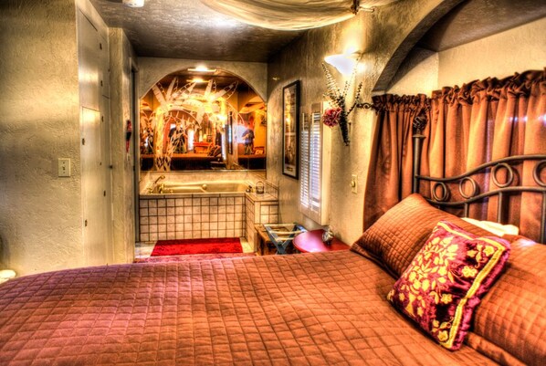 Cabaña estándar, baño privado (Casablanca) | 1 dormitorio, ropa de cama hipoalergénica, decoración individual