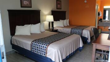 1 bedroom, desk, free WiFi