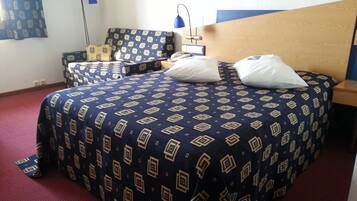 Minibar, desk, blackout drapes, soundproofing