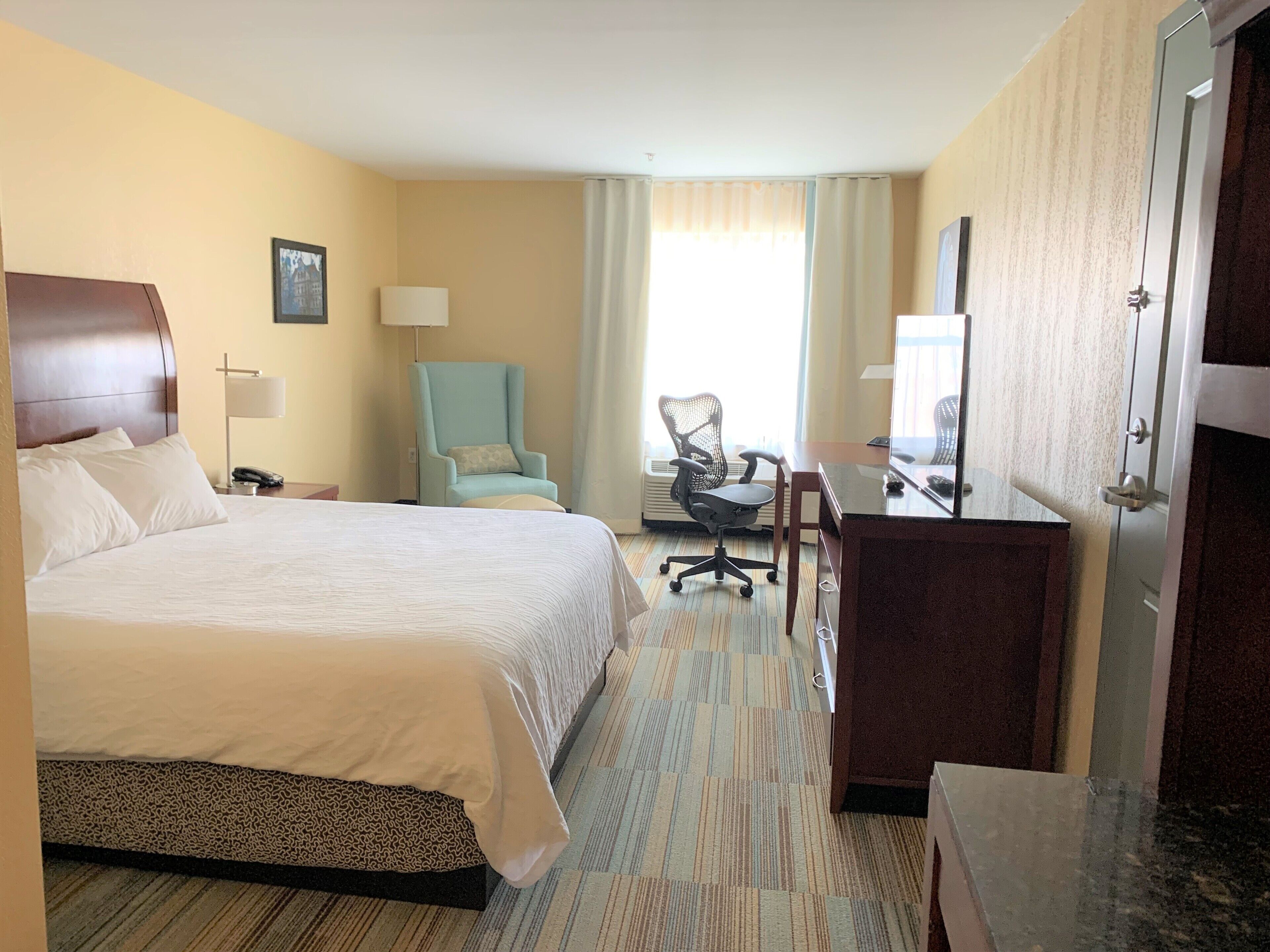 suite, 1 king bed with sofa bed | 1 bedroom, desk, laptop workspace, blackout curtains