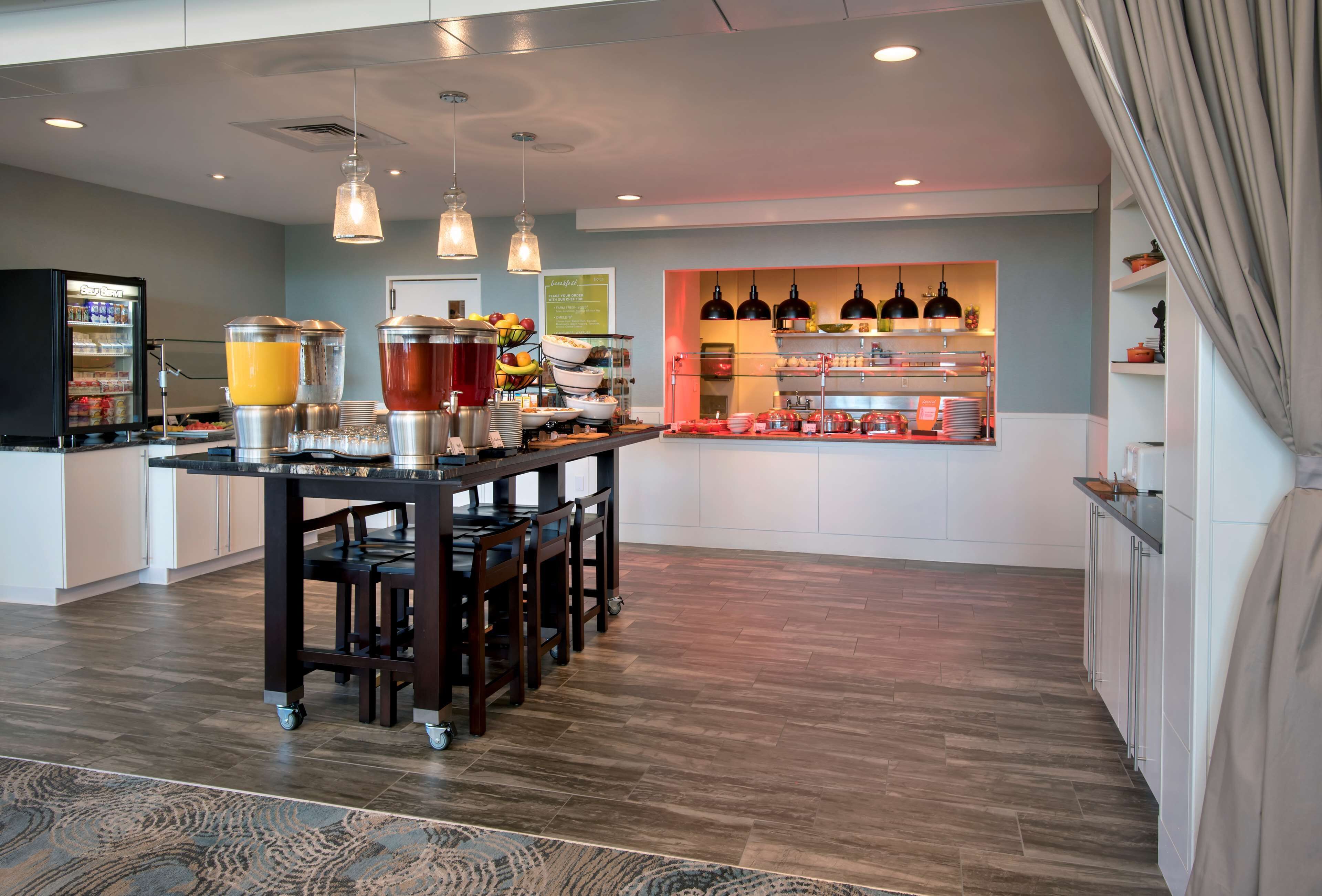 Morgenmad tilberedt efter bestilling hver dag mod et gebyr