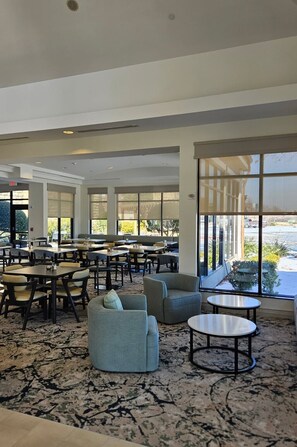 Breakfast, lunch, dinner served; American cuisine 