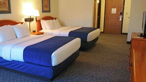 2 Queen Bed Nonsmoking | Desk, iron/ironing board, free WiFi, bed sheets - Manitou Pikes Peak Hotel (Manitou Springs)