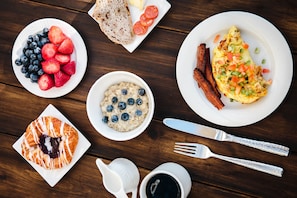 Daily buffet breakfast for a fee