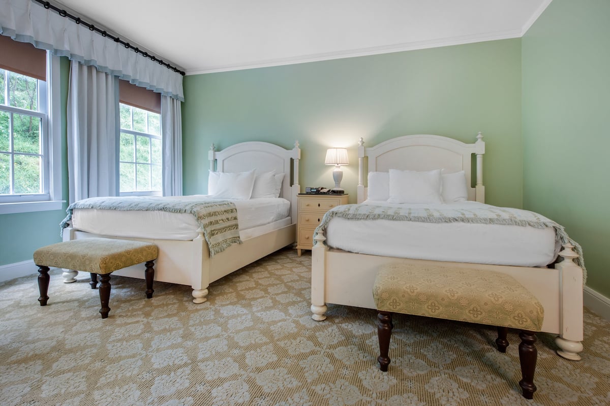 Deluxe Room, 2 Double Beds | Premium bedding, down comforters, pillowtop beds, in-room safe