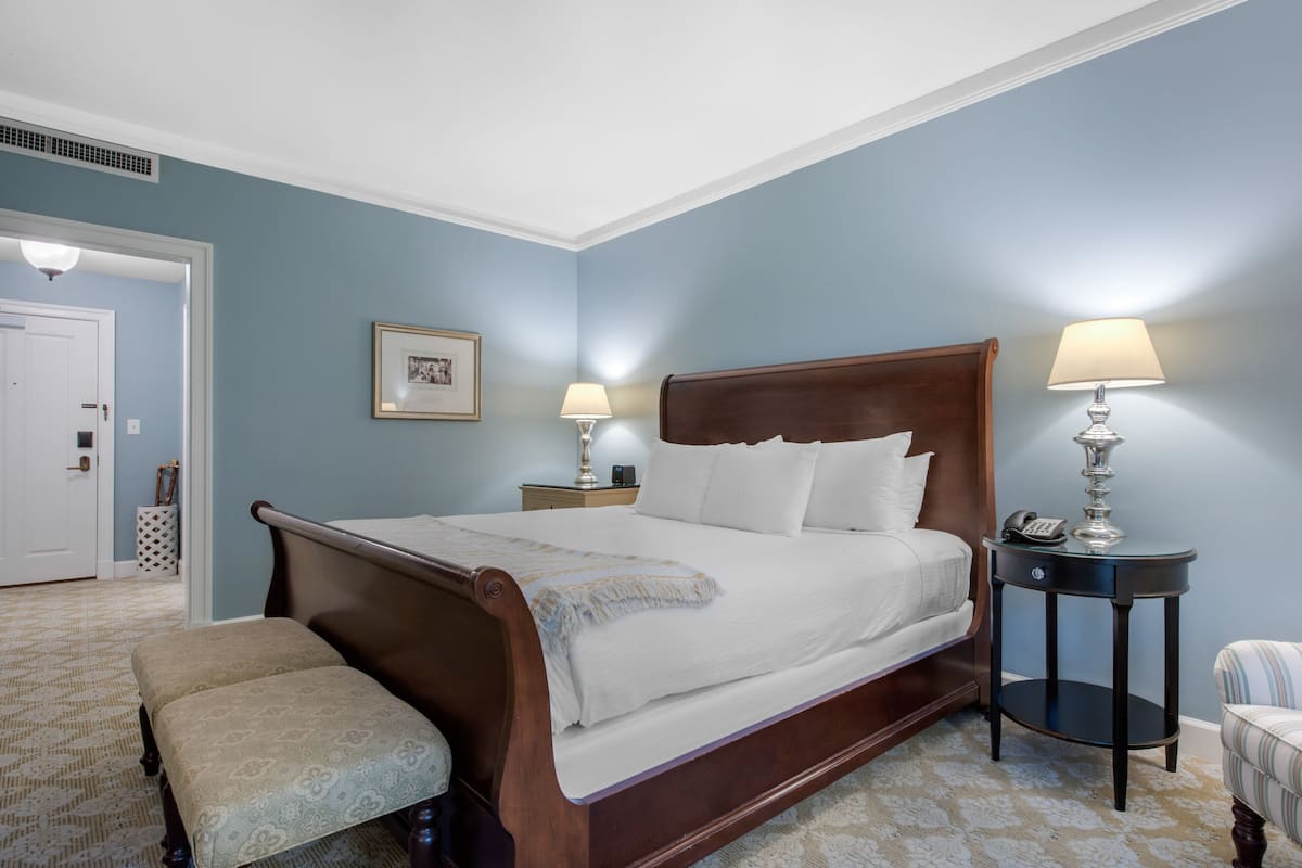 Room, 1 King Bed, Resort View | Premium bedding, down comforters, pillowtop beds, in-room safe
