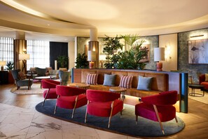 Lobby - Radisson Blu Hotel, Marseille Vieux Port (Marseille)