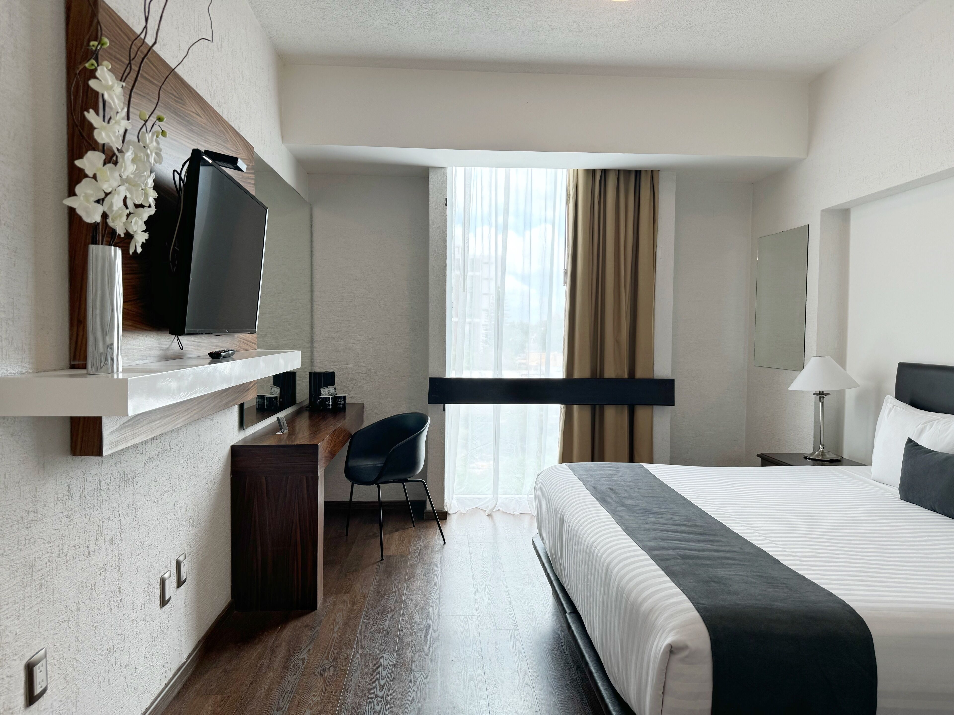 In-room safe, desk, laptop workspace, blackout curtains