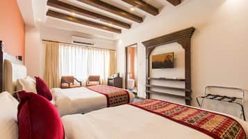 Boutique Family/Triple Room