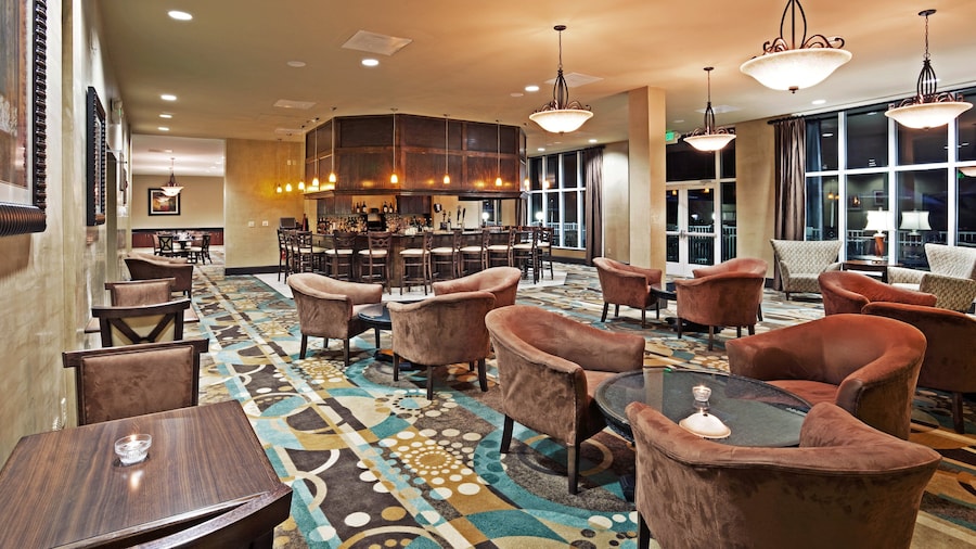 Holiday Inn Hotel & Suites Beaufort at Highway 21 by IHG