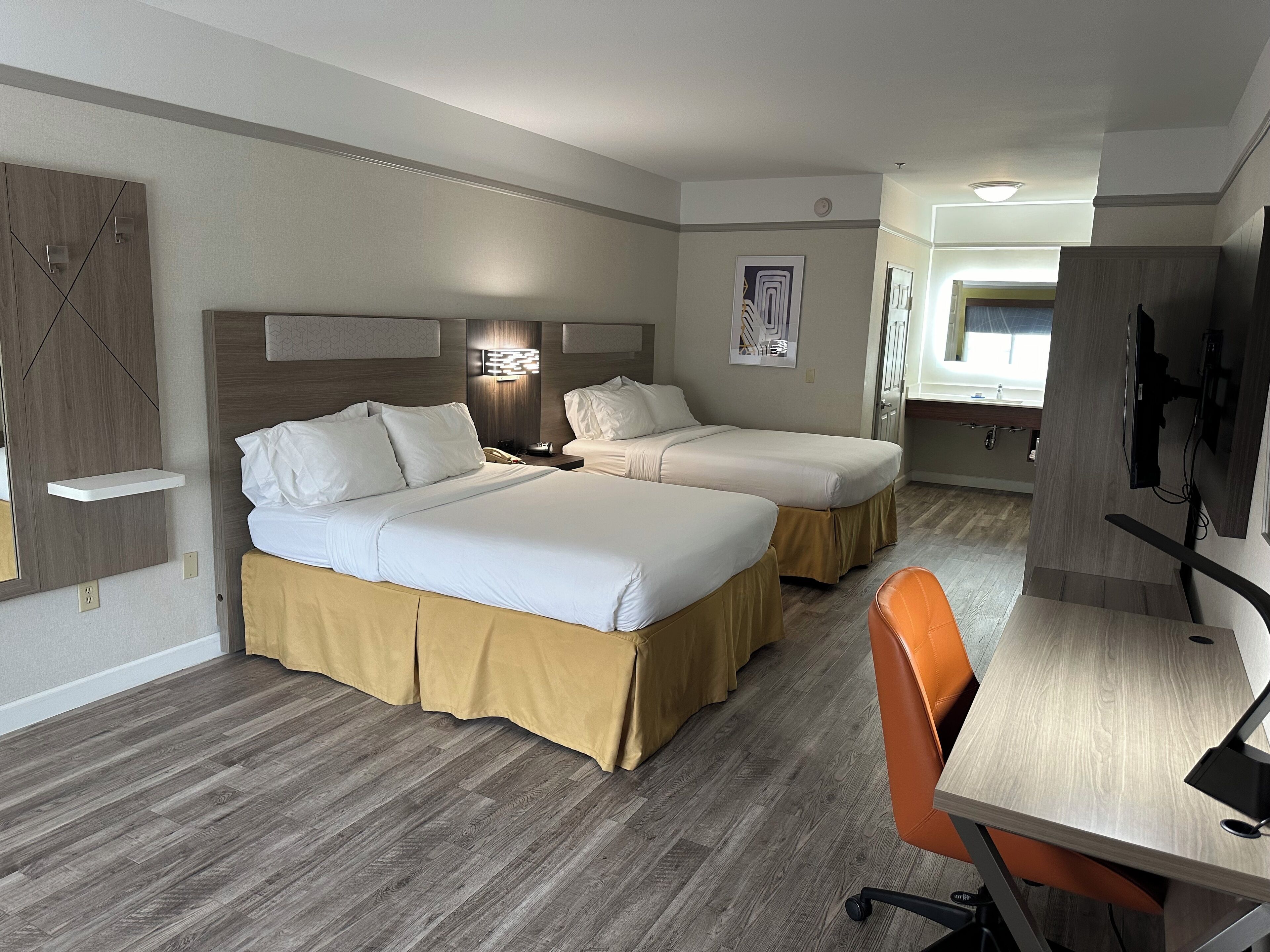 1 bedroom, in-room safe, desk, laptop workspace