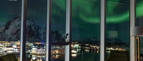 Suite (Panorama) | Premium bedding, pillowtop beds, minibar, in-room safe