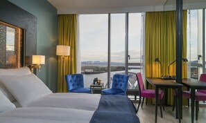 Superior Room, Non Smoking | Premium bedding, pillowtop beds, minibar, in-room safe - Thon Hotel Lofoten (Vagan)