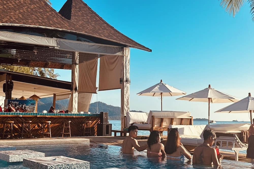 Koh Chang Resort