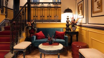 Sala de estar en el lobby