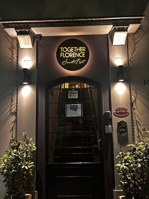 Entrada de la propiedad