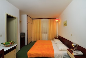 In-room safe - Park Hotel (Korcula)