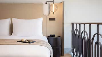 Deluxe Duplex Suite with Sea View | Premium bedding, minibar, in-room safe, laptop workspace