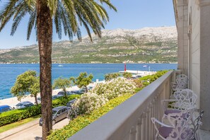 Superior Double Room with Seaside Balcony | テラス / パティオ
