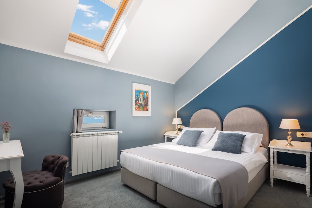 Standard Double Room | Premium bedding, minibar, in-room safe, laptop workspace