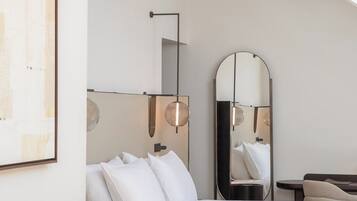 Ropa de cama de alta calidad y minibar