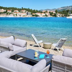 Beach bar